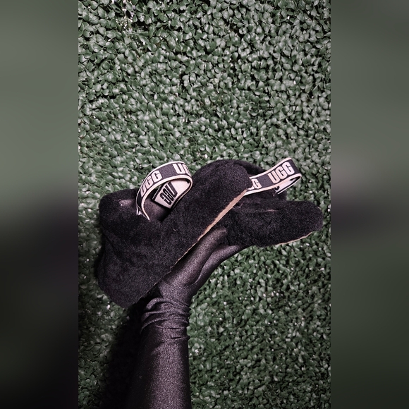 UGG Black Fluffy Slippers - Picture 5 of 8